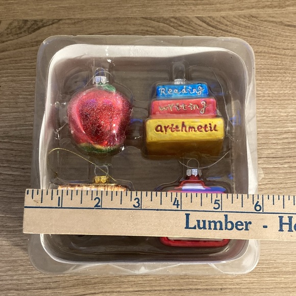 NWOT Four glass Christmas ornaments school theme - Picture 12 of 15